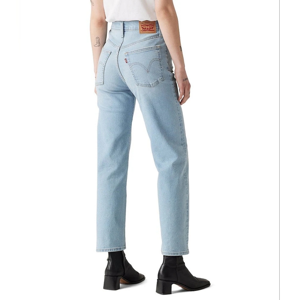 Levi's Women's Ribcage Straight Ankle Jeans - Picture 3 of 6